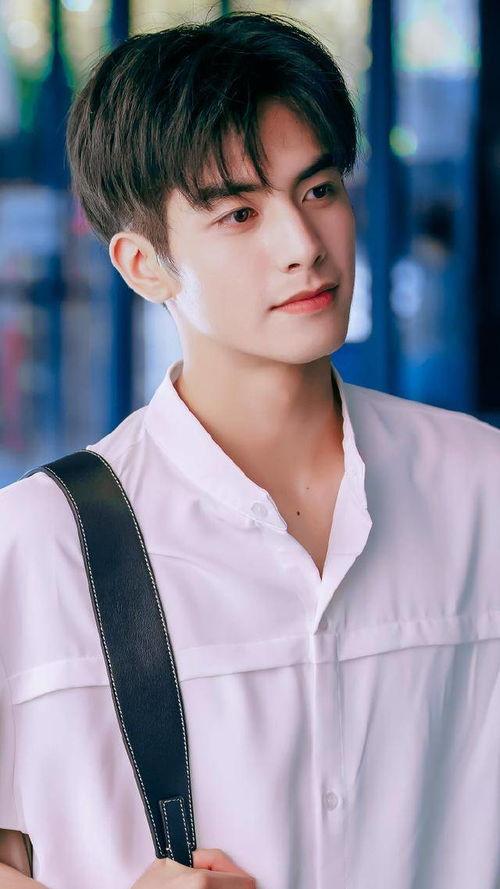 于正和宋威龙最新爆料料,揭秘幕后故事与精彩瞬间 第1张 于正和宋威龙最新爆料料,揭秘幕后故事与精彩瞬间 第1张