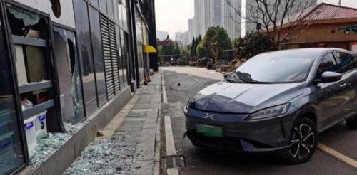 小鹏车友爆料视频,揭秘全新车型亮点与性能表现 第3张 小鹏车友爆料视频,揭秘全新车型亮点与性能表现 第3张